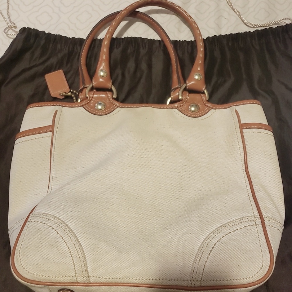 Authentic Coach purse - Picture 4 of 7